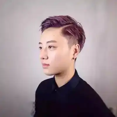 黄伟博